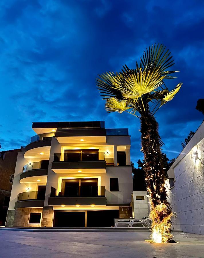 White Pearl Apartments - New Гребащиця Екстер'єр фото