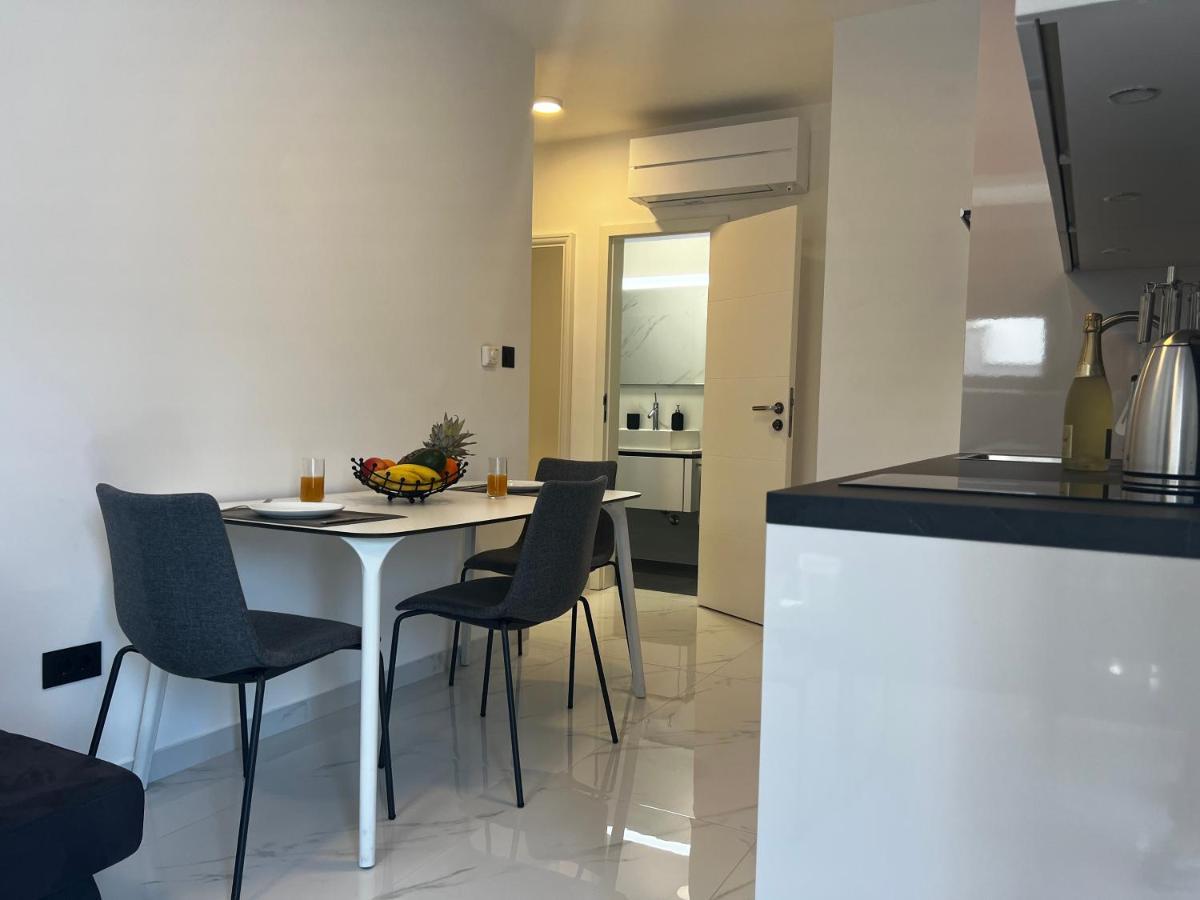 White Pearl Apartments - New Гребащиця Екстер'єр фото