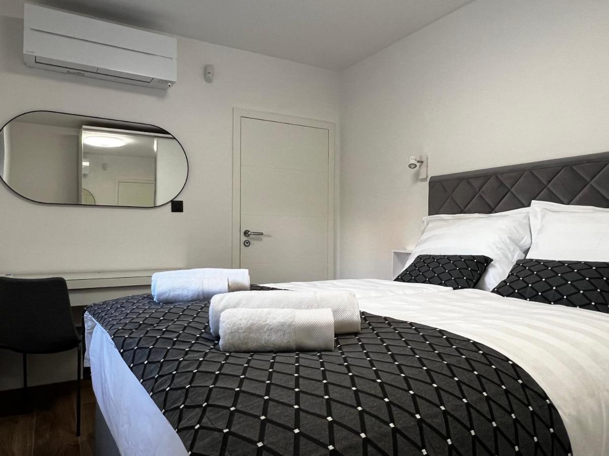 White Pearl Apartments - New Гребащиця Екстер'єр фото