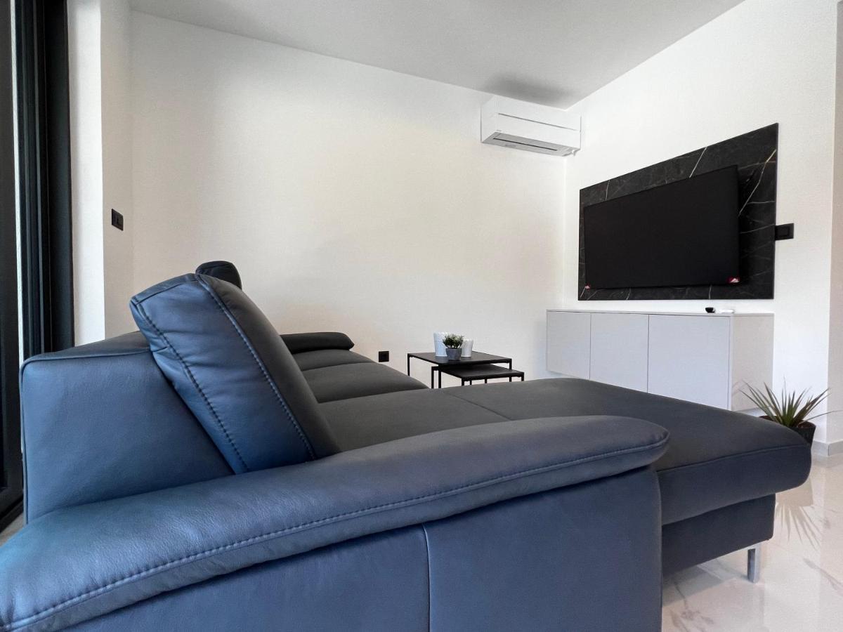 White Pearl Apartments - New Гребащиця Екстер'єр фото