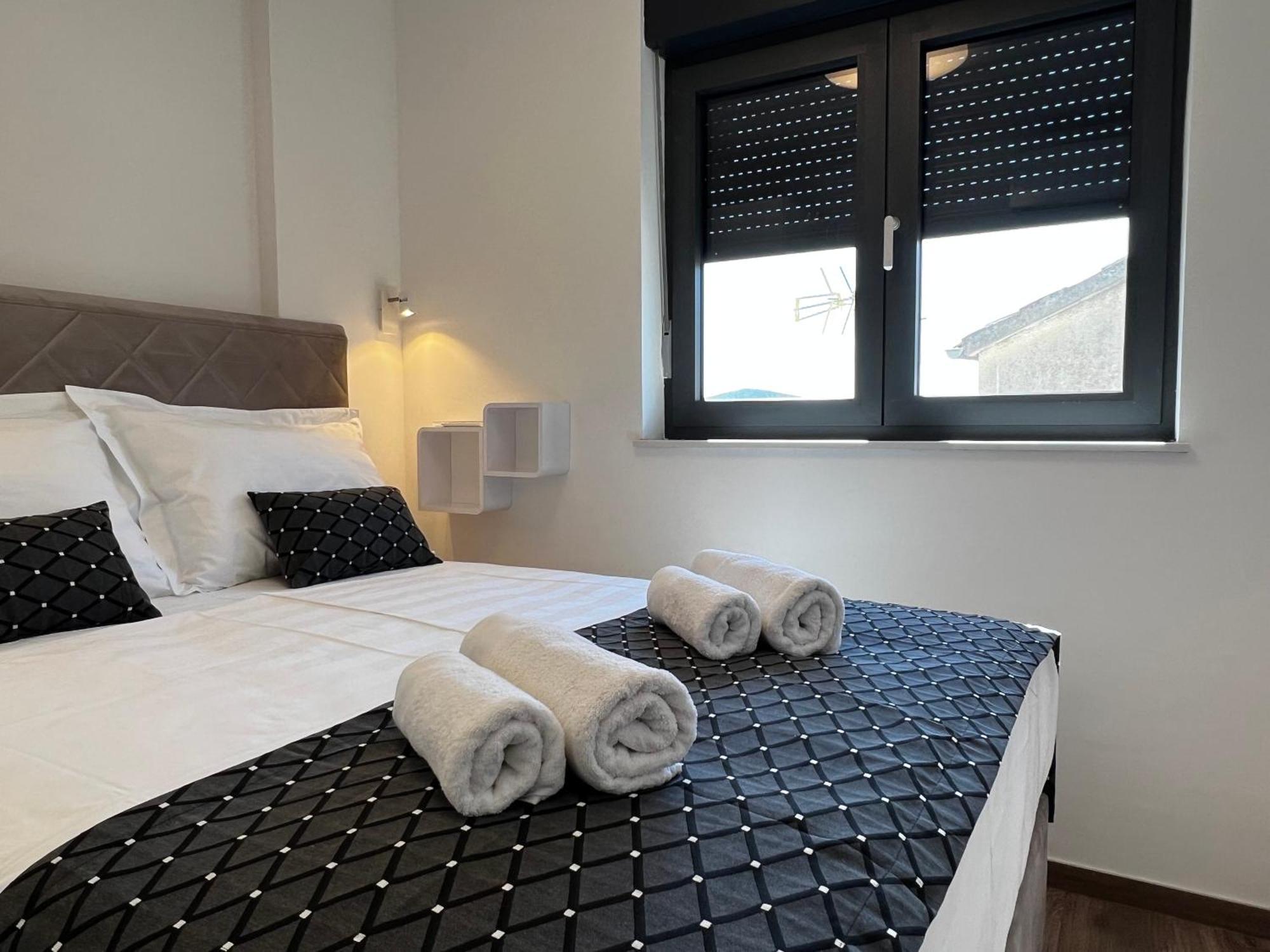 White Pearl Apartments - New Гребащиця Екстер'єр фото